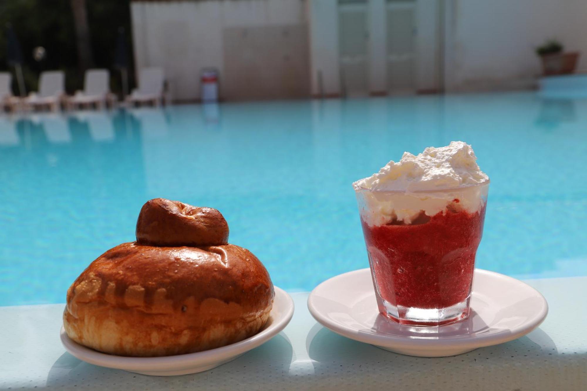 Hotel La Cicala Brolo Zewnętrze zdjęcie